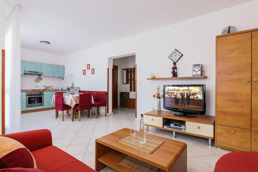 Andela Apartment Pula Quarto foto